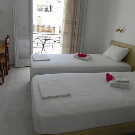 מלון דירות Diamanto Complex