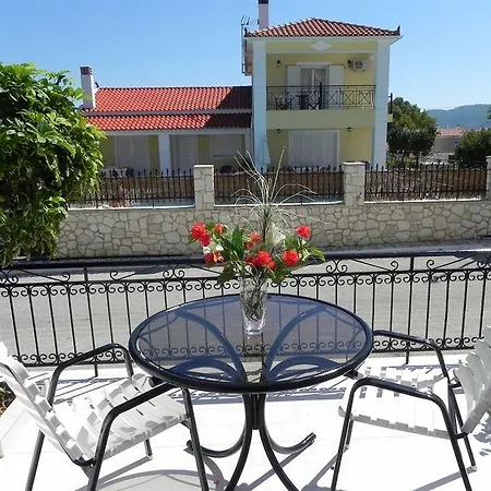 מלון דירות Diamanto Complex 4*