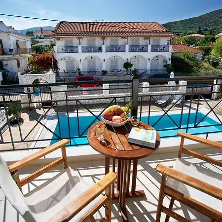 Diamanto Complex קרבומילוס