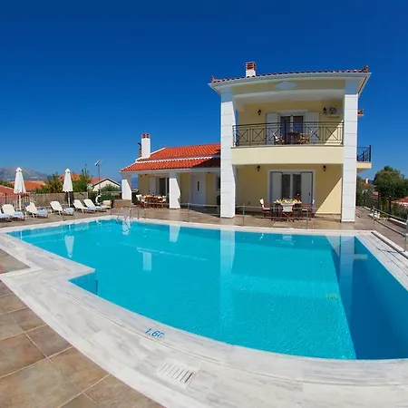 Hotel apartamentowy Diamanto Complex Karavomylos