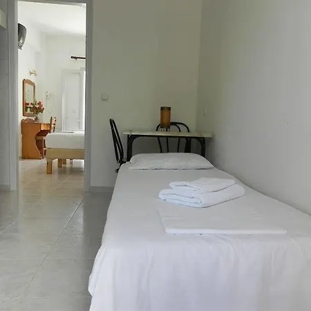 Diamanto Complex كارافوميلوس