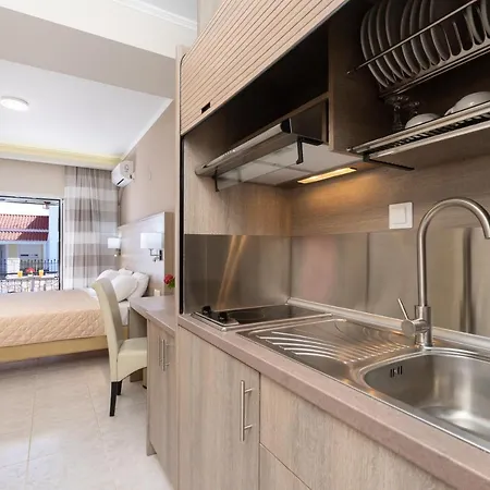 מלון דירות Diamanto Complex