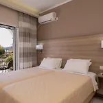 Lägenhetshotell Diamanto Complex Karavomylos